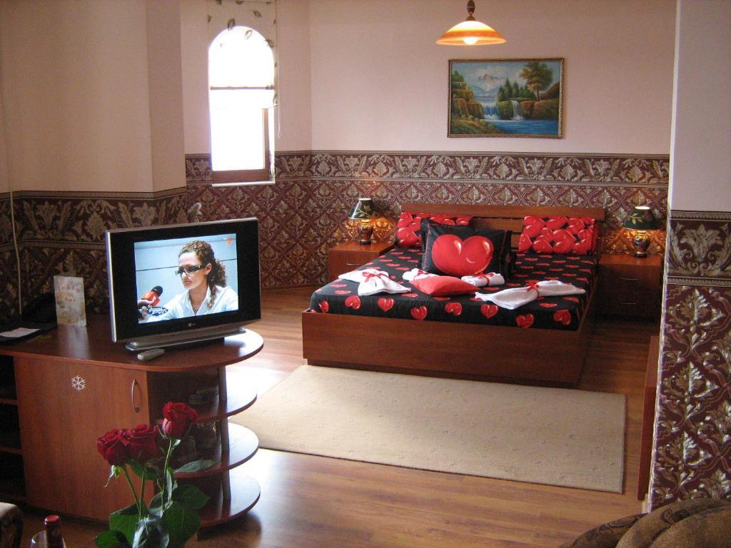 Family Hotel Emaly 1 Bankya Ngoại thất bức ảnh